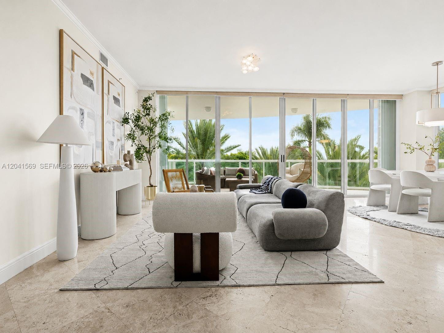 2645 S Bayshore Drive 304 — photo 3