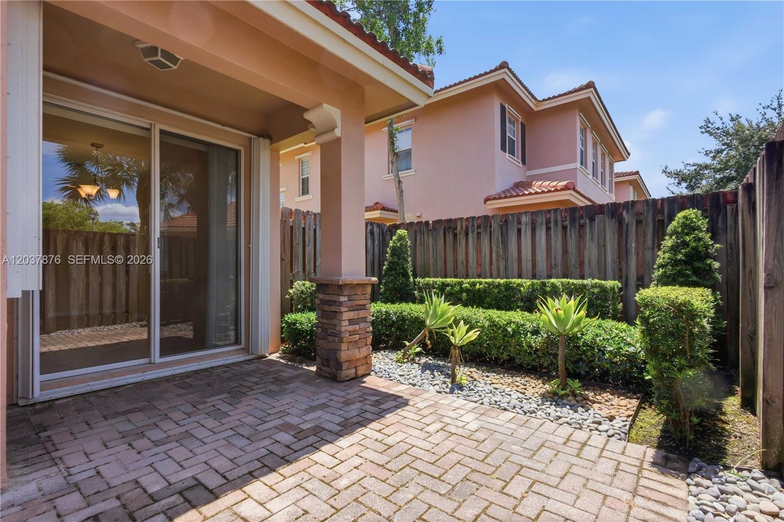 277 Las Brisas Circle, Sunrise, FL 33326 photo 14