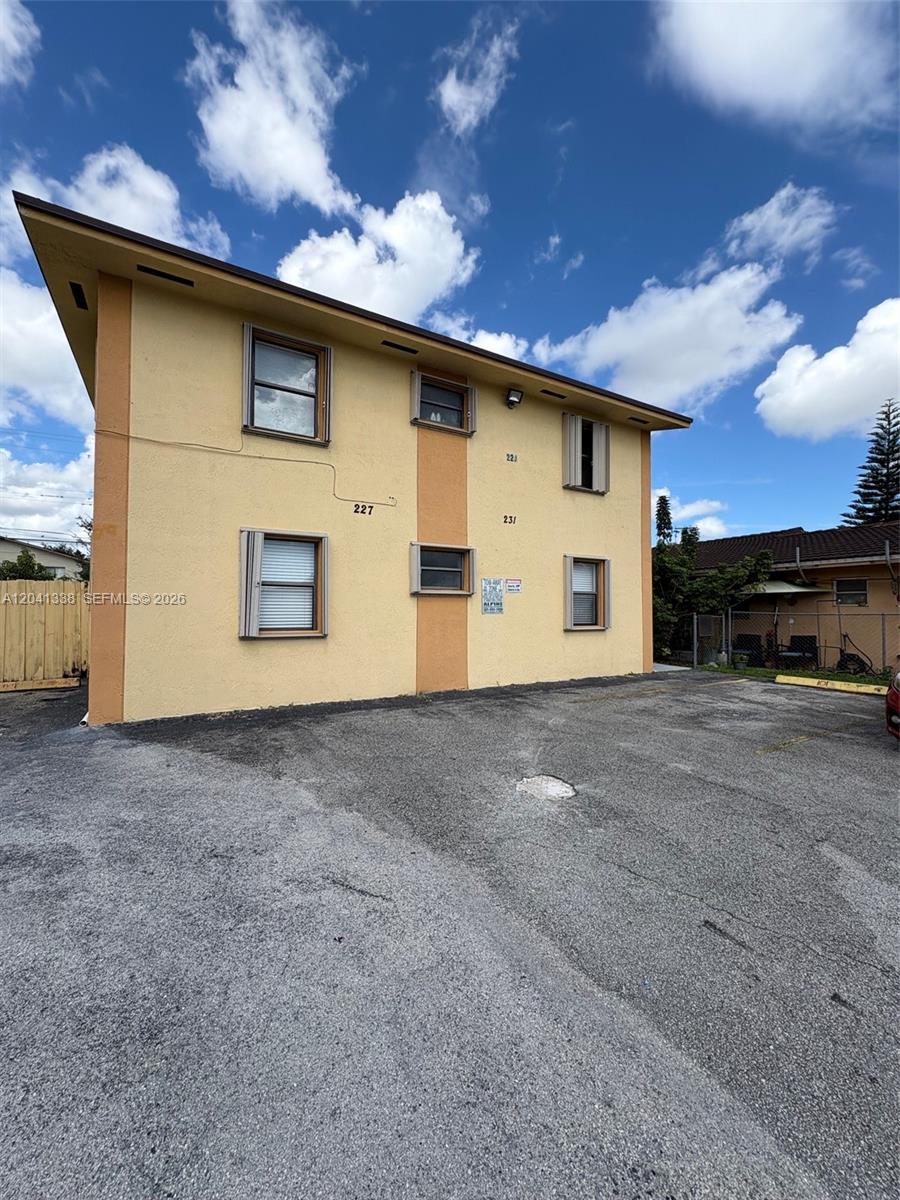 231 E 7th Street 202, Hialeah, FL 33010, Hialeah