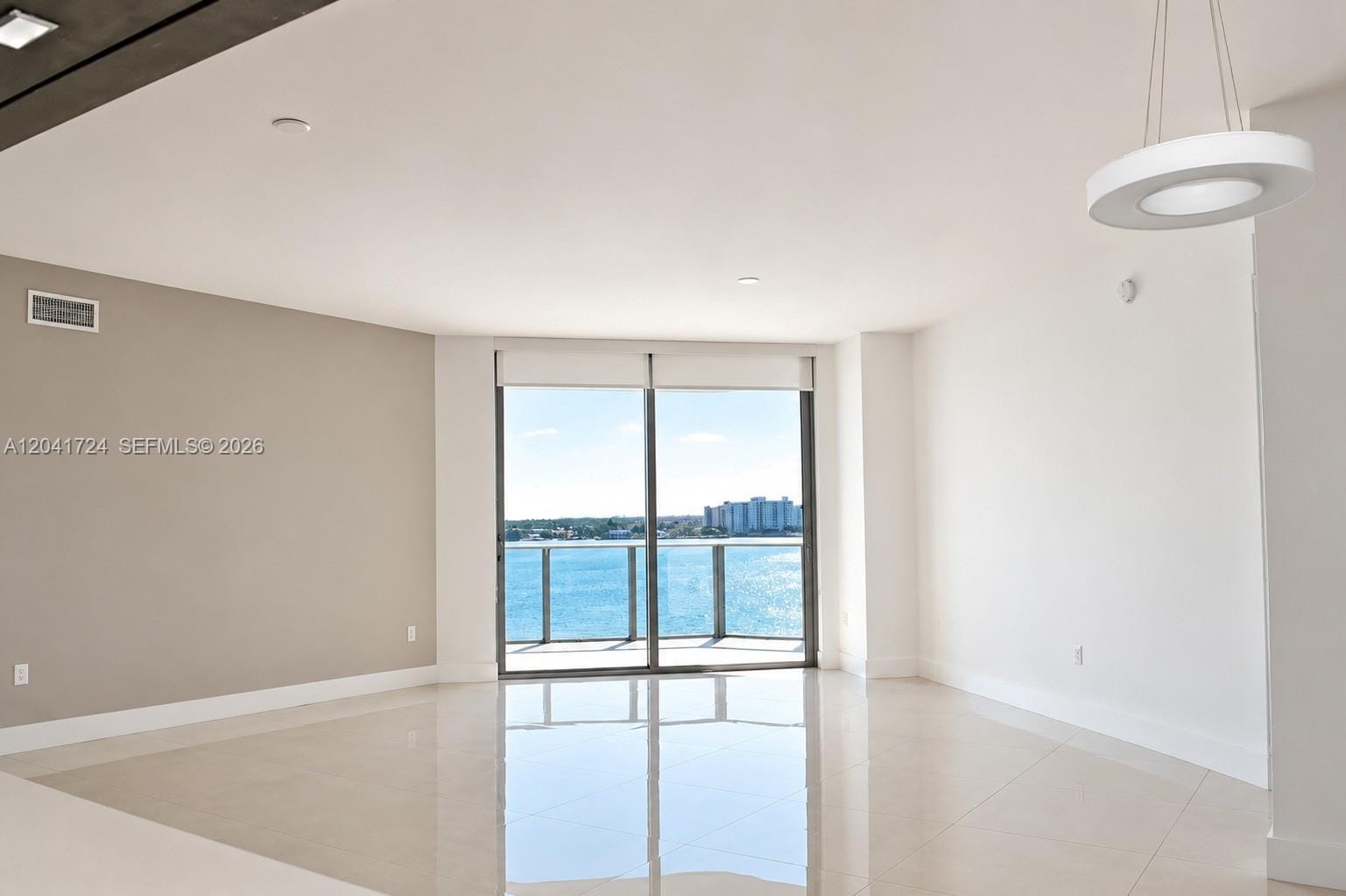 17301 Biscayne Boulevard 1407 — photo 3