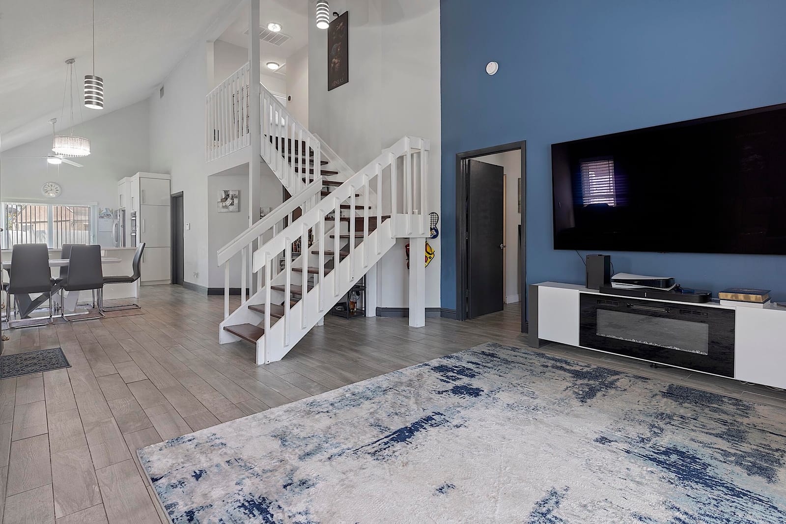 3 Meriden Way — photo 7