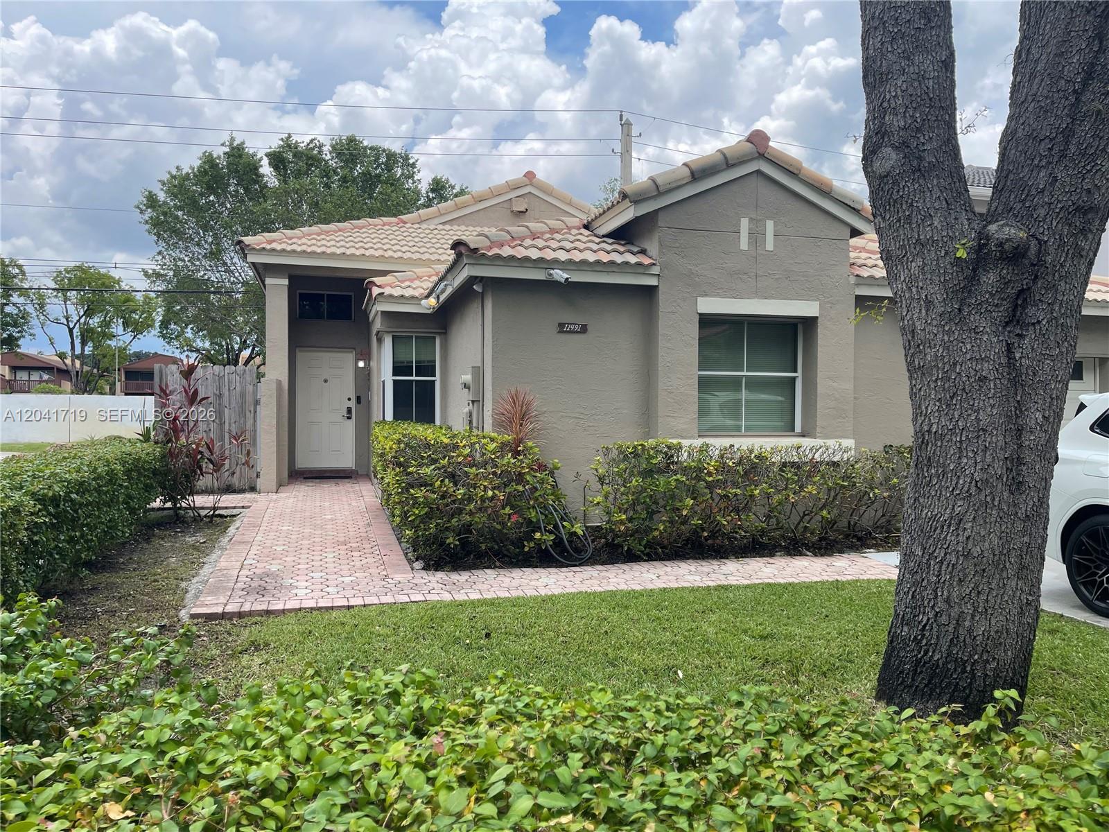 11491 SW 72nd Terrace, Miami, FL 33173, Miami