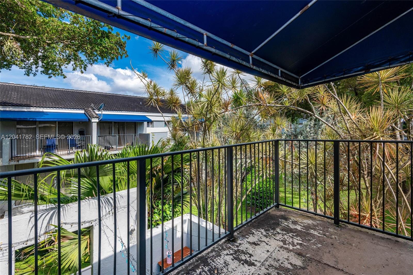 2327 SW 82nd Way — photo 8