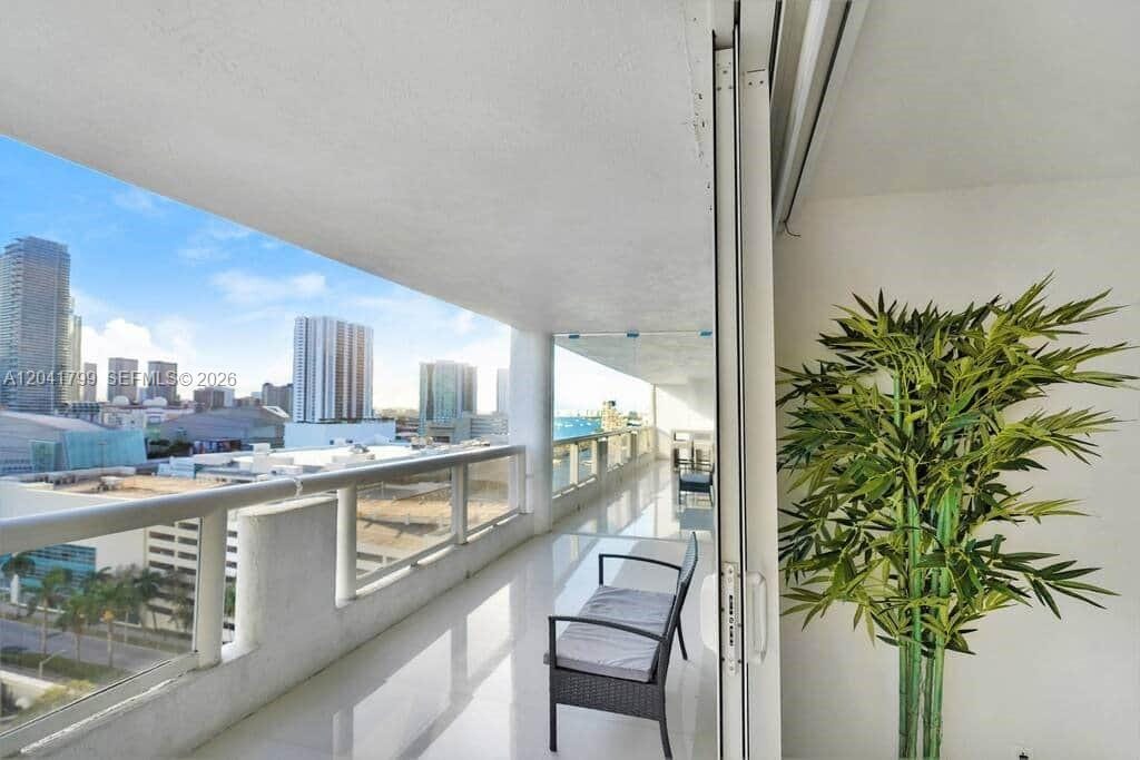 1717 N Bayshore Drive A-2056 — photo 12