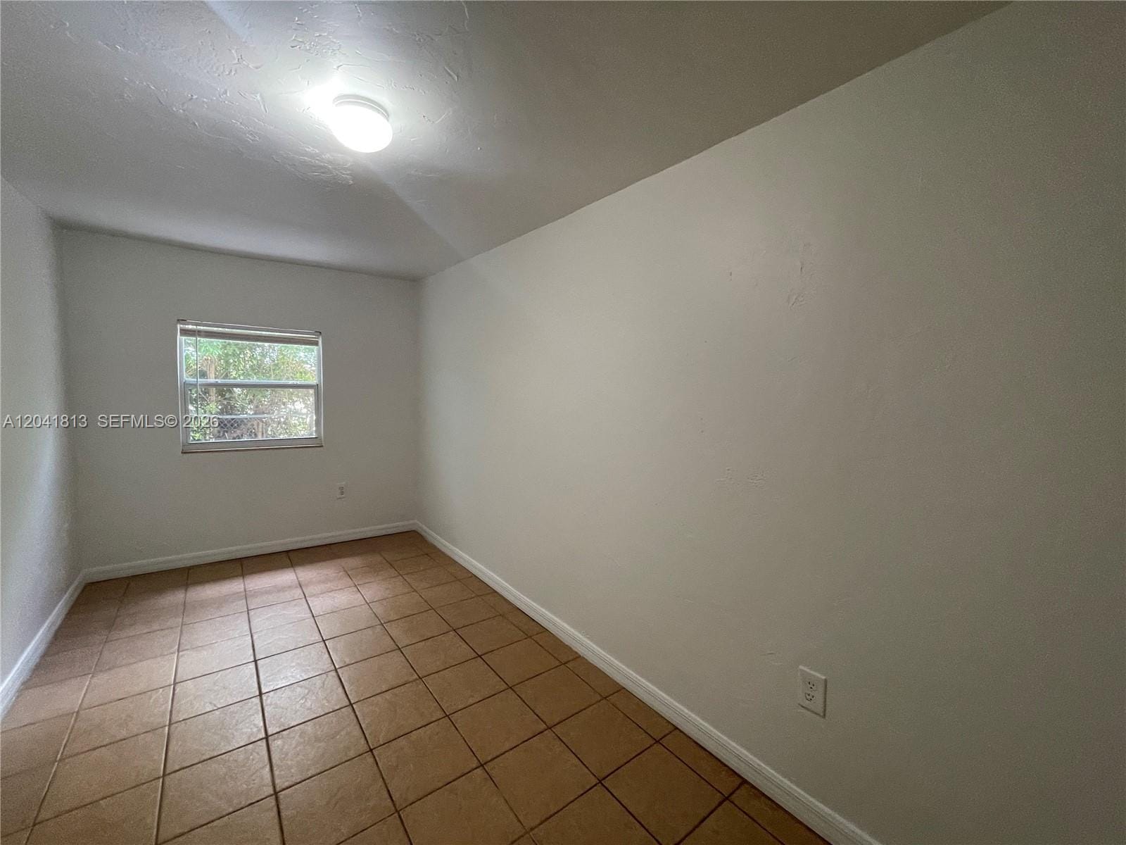 804 NW 19th Terrace — photo 8