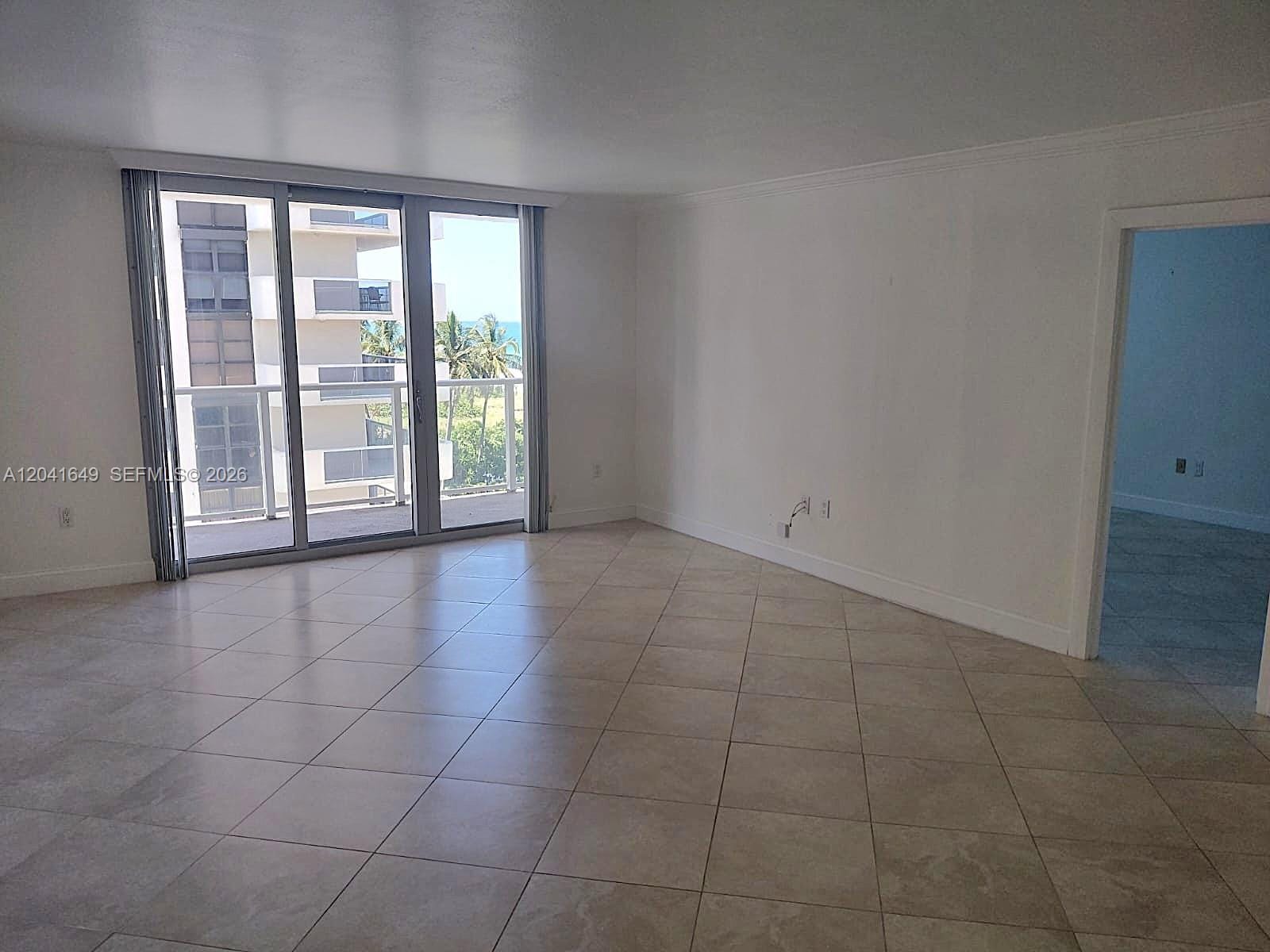5701 Collins Avenue 619 — photo 5