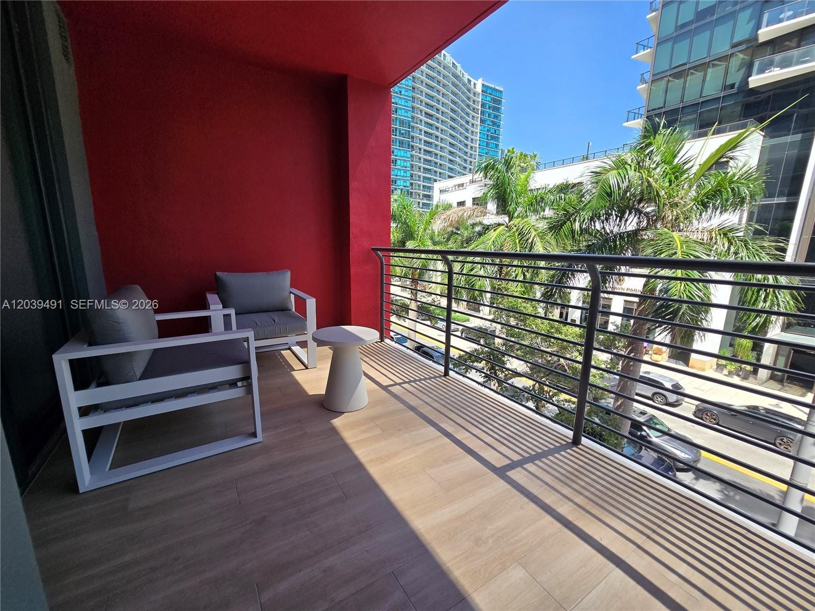 90 NE 32nd Street 305 — photo 11