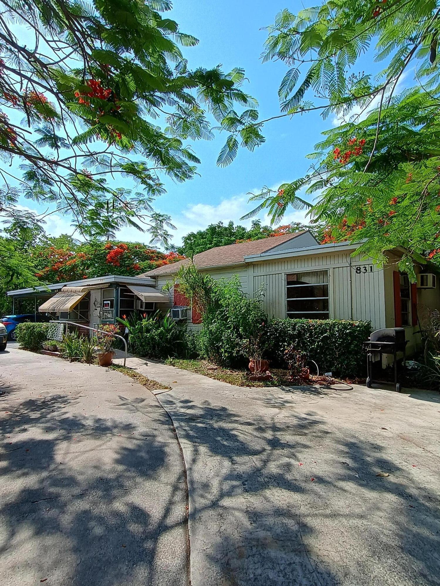831 N Forest Hill Boulevard, West Palm Beach, FL 33405, West Palm Beach