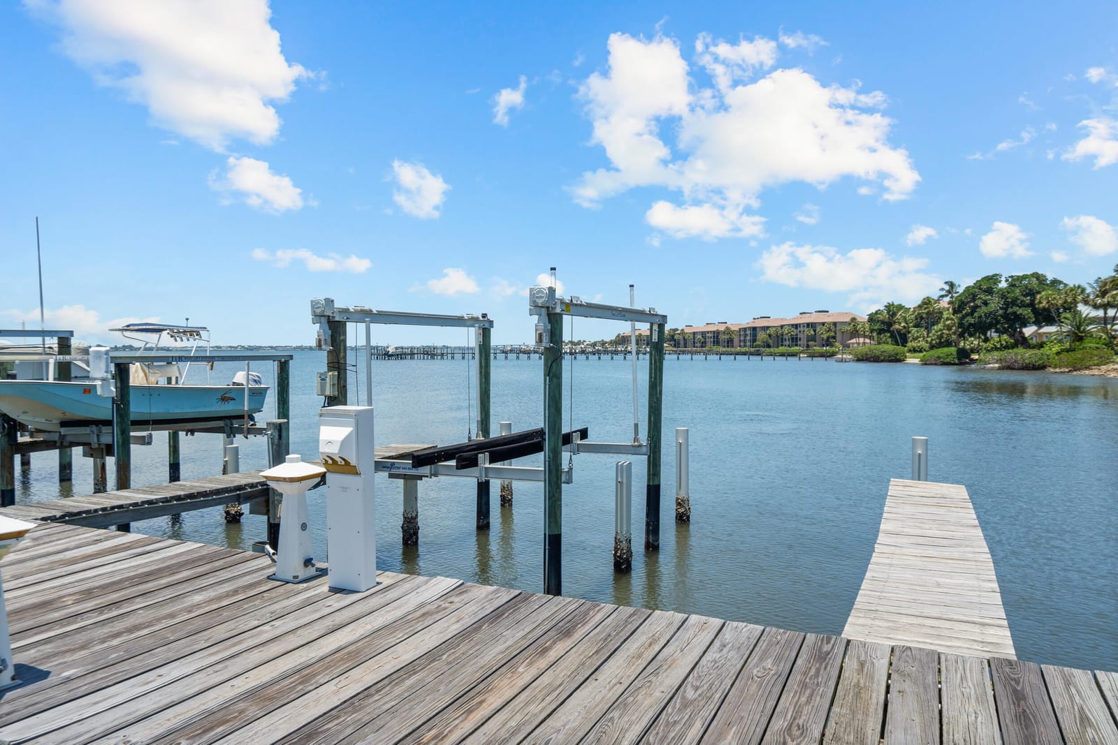 2370 NE Ocean Boulevard C-101, Stuart, FL 34996 photo 4