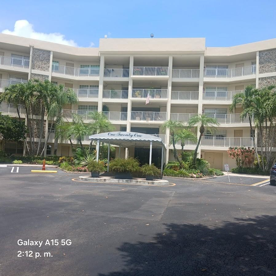 800 Cypress Grove Drive Unit 312, Pompano Beach, FL 33069, Pompano Beach