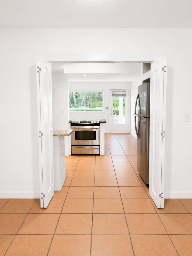 3115 Park Avenue 3, Singer Island, FL 33404