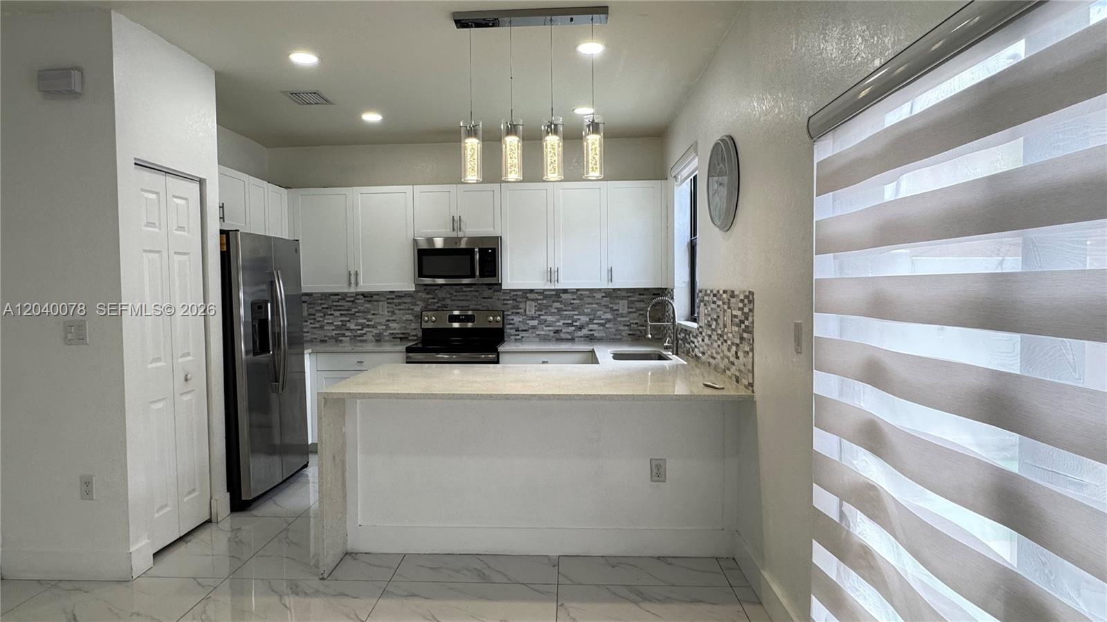3318 W 106th Terrace, Hialeah, FL 33018, Hialeah