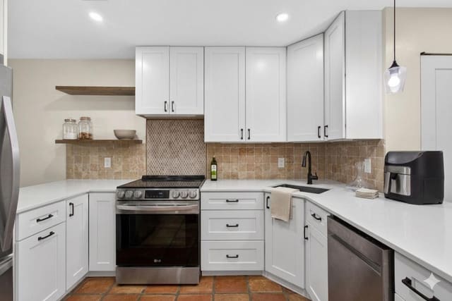 500 Crosswinds Drive C1, Greenacres, FL 33413