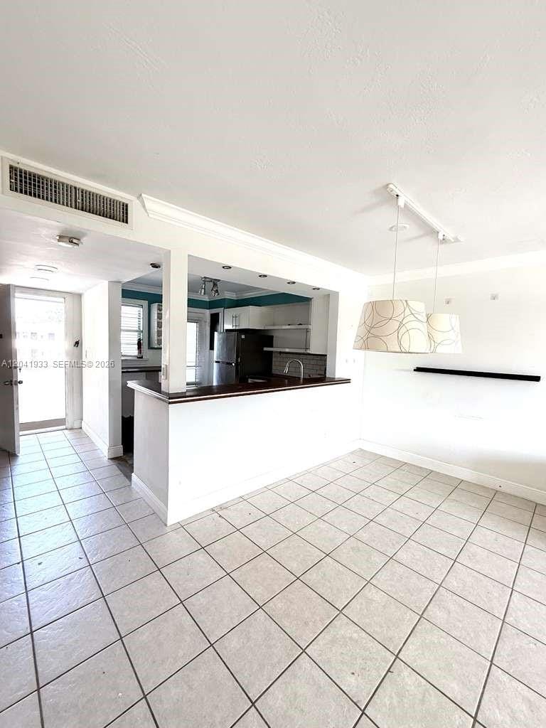 1530 NE 191st Street 340, Miami, FL 33179 photo 3