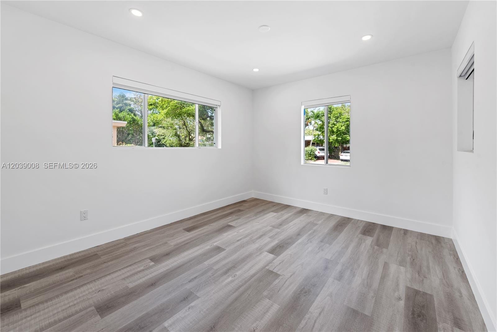 2721 SW 29th Court — photo 12