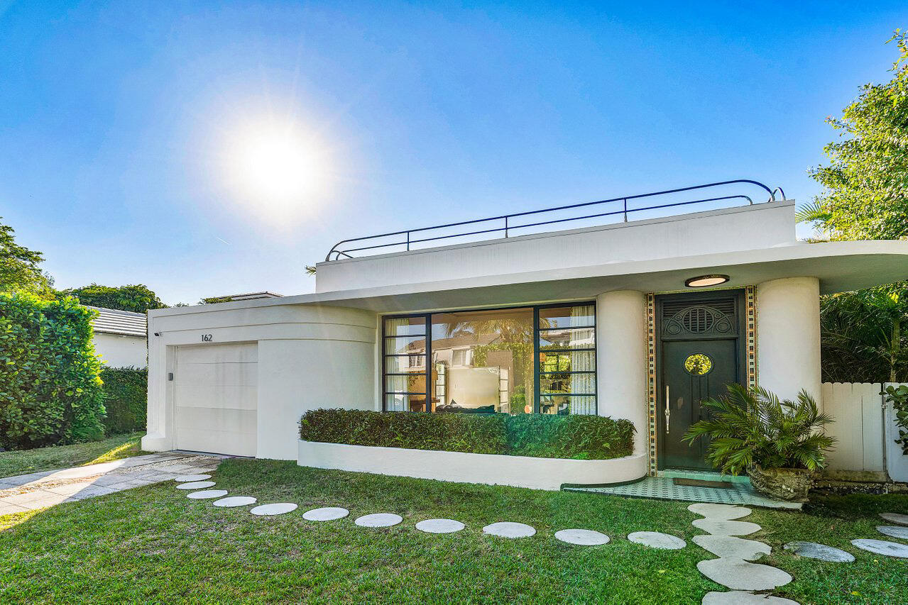 162 Peruvian Avenue, Palm Beach, FL 33480, Palm Beach