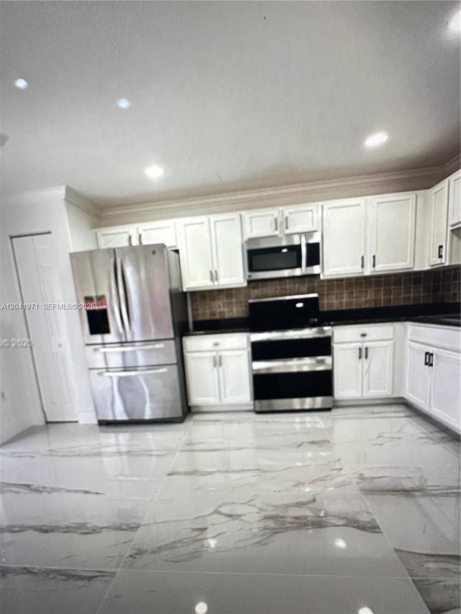7001 SW 164th Court 0 — photo 10