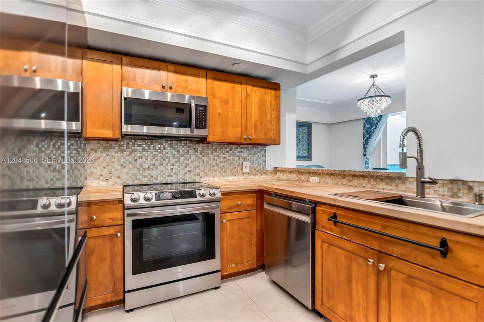 1723 SW 2nd Avenue 607 — photo 1