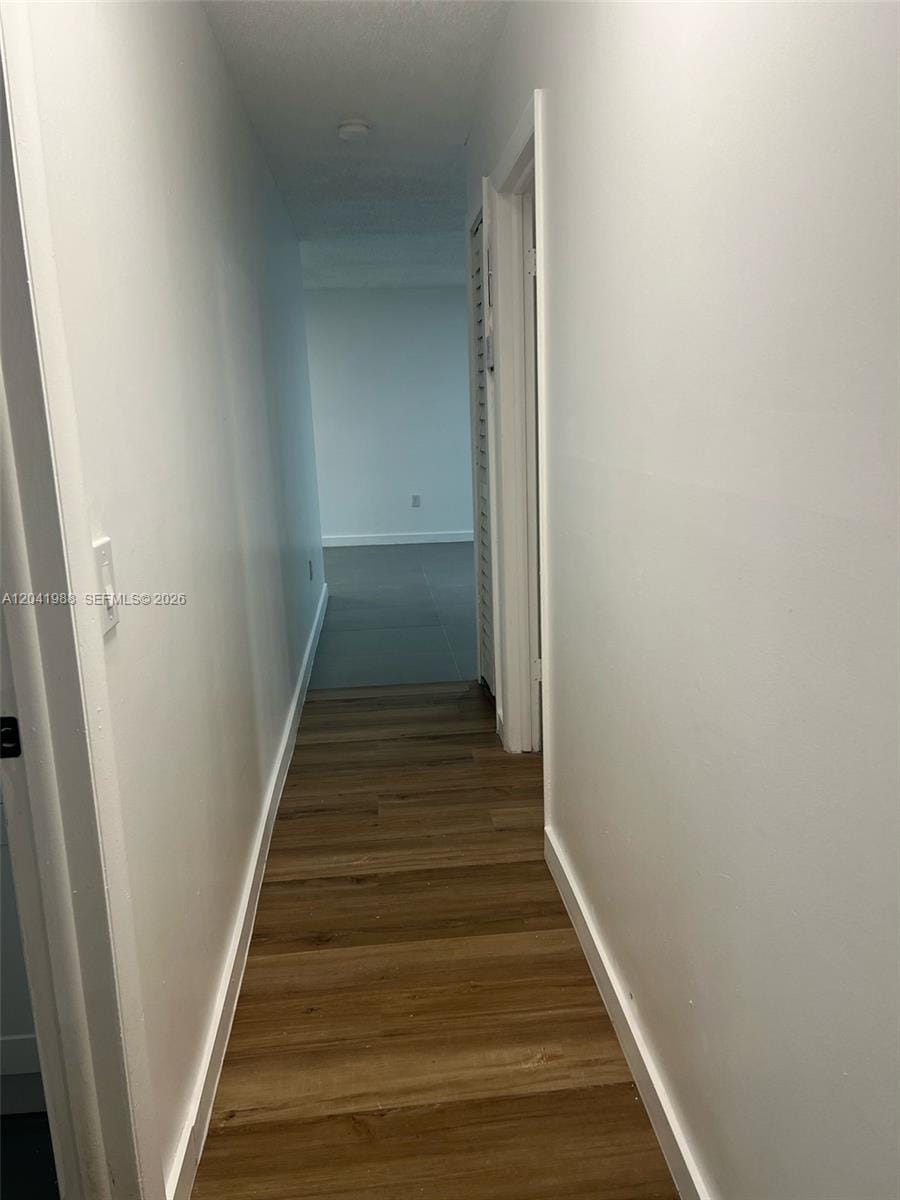 2611 NE 204th Terrace — photo 6