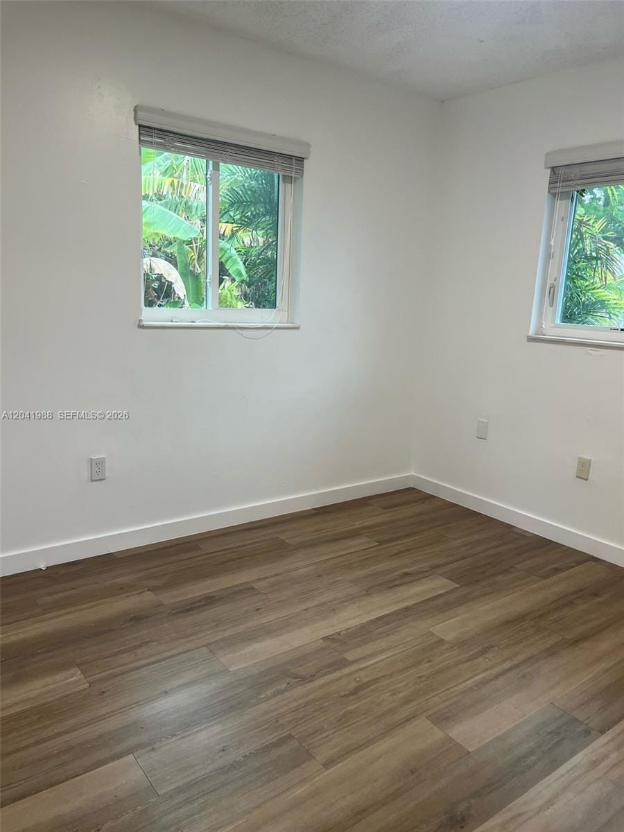 2611 NE 204th Terrace — photo 9
