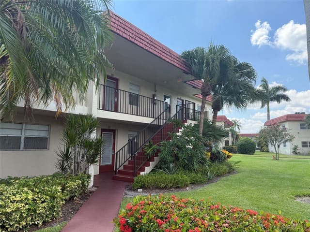 32 Abbey Lane 207, Villages Of Oriole Abbey, Delray Beach, FL