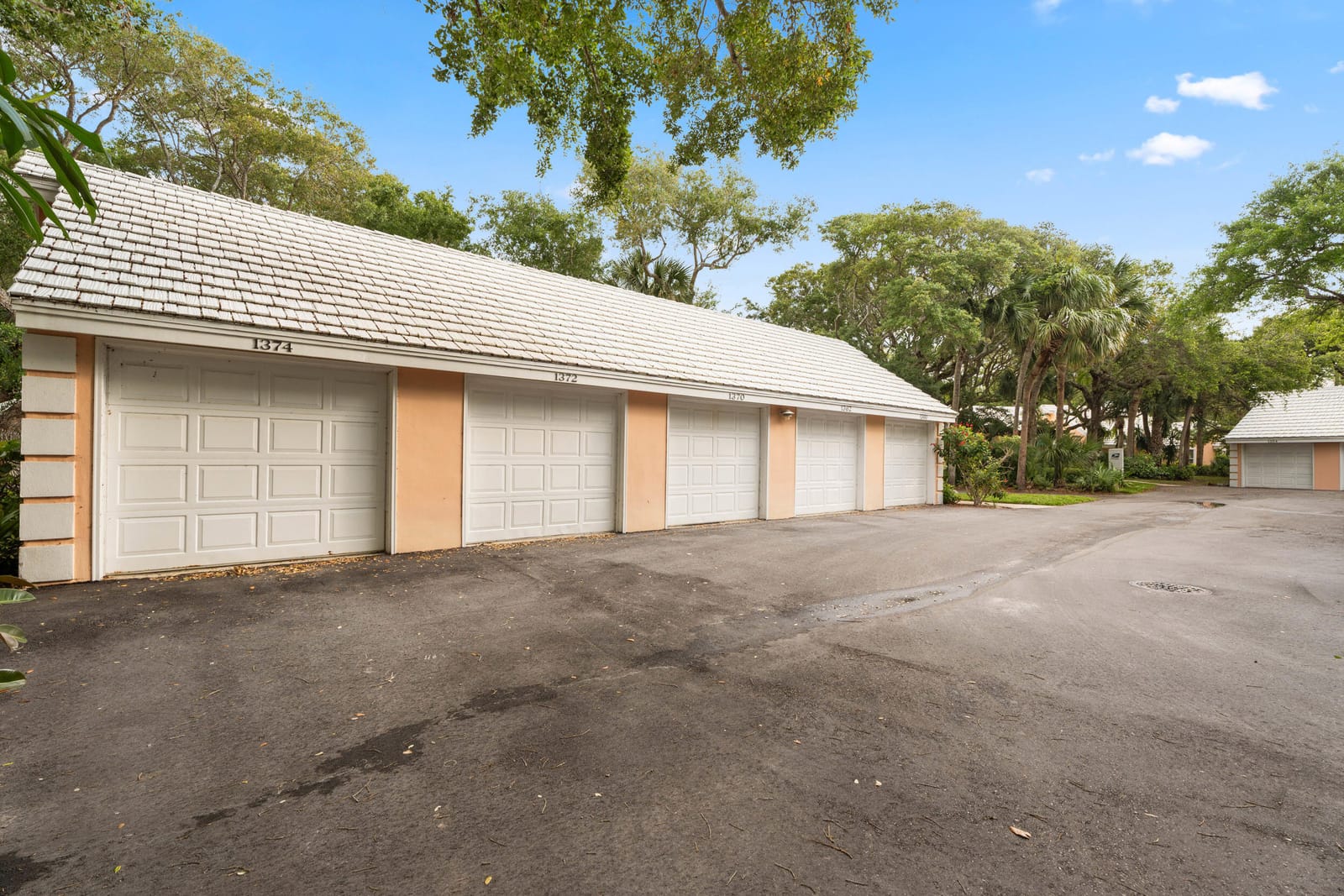 1374 Coral Park Lane 803, Vero Beach, FL 32963 photo 4