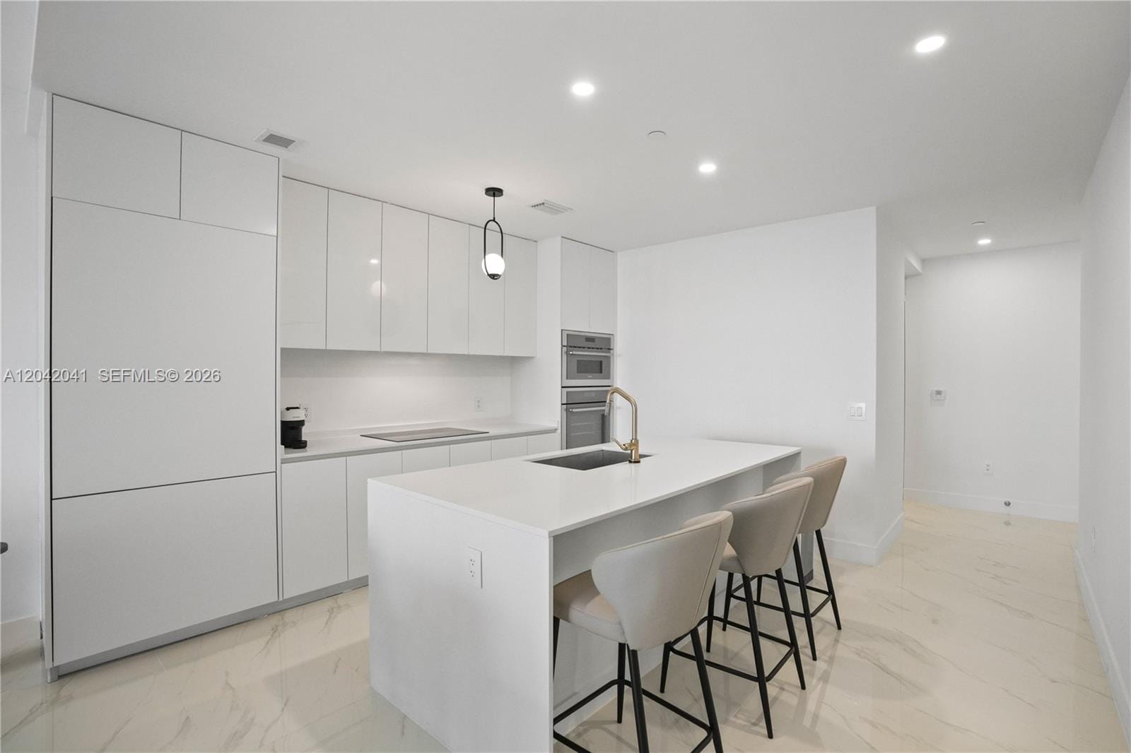 700 NE 24 3905 — photo 7