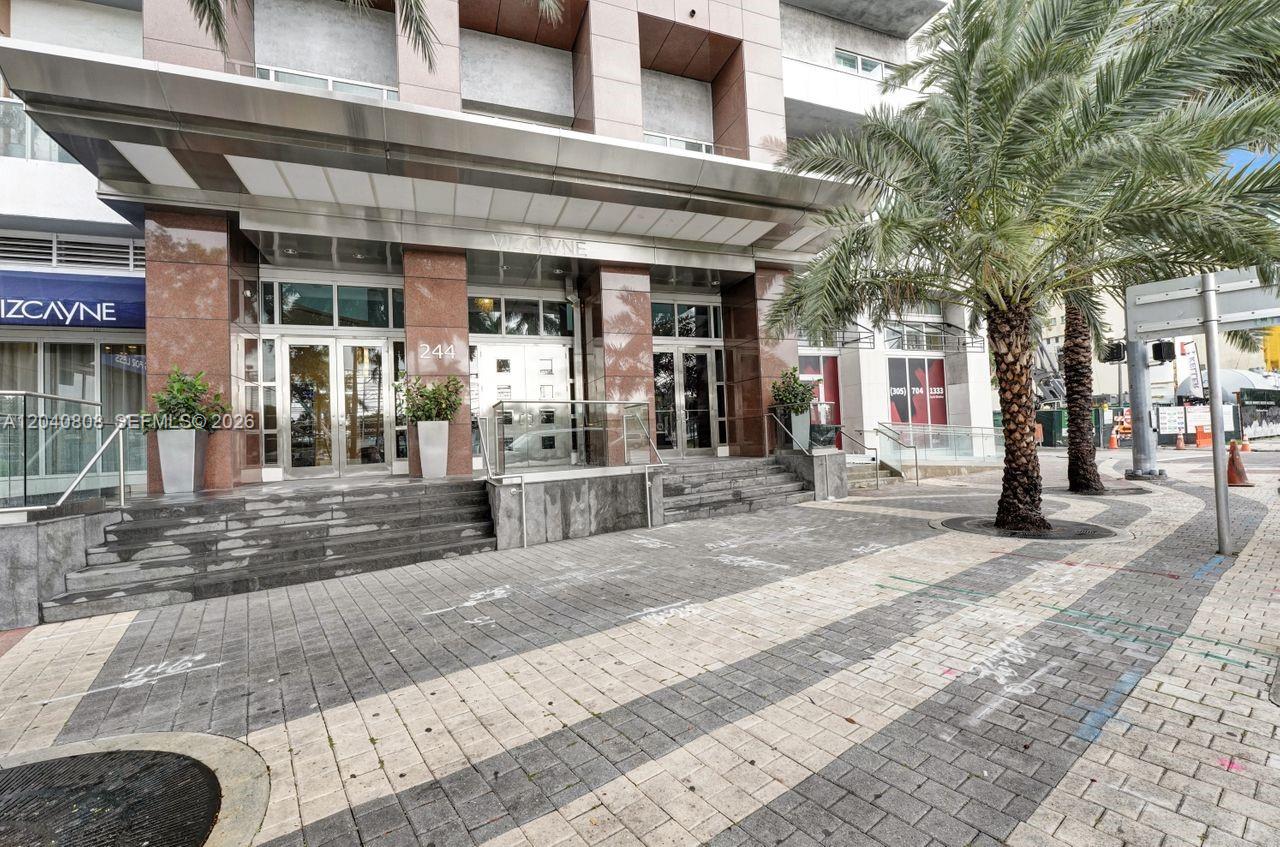 244 Biscayne Boulevard 2005, Miami, FL 33132, Miami