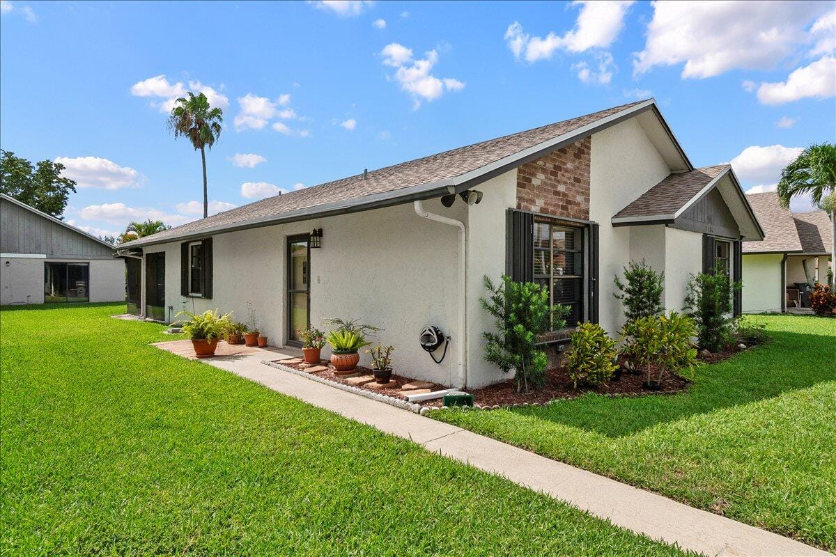1430 Pines Lane, West Palm Beach, FL 33415 photo 2