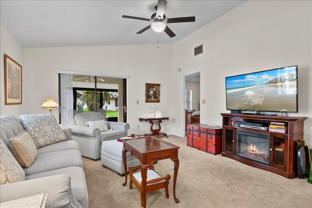 1430 Pines Lane, West Palm Beach, FL 33415 photo 10