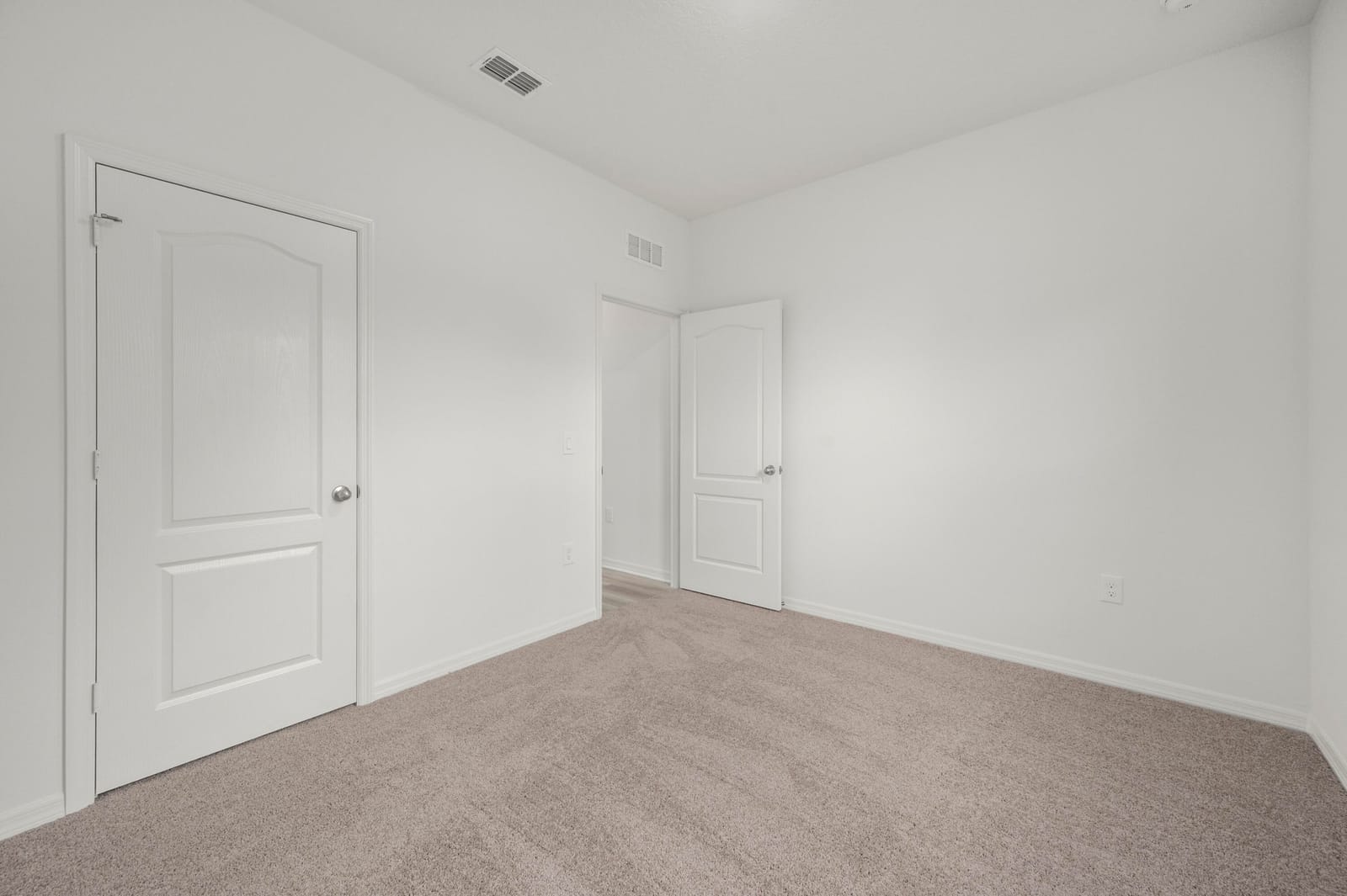 1613 SE Grapeland Avenue, Port St. Lucie, FL 34952 photo 13