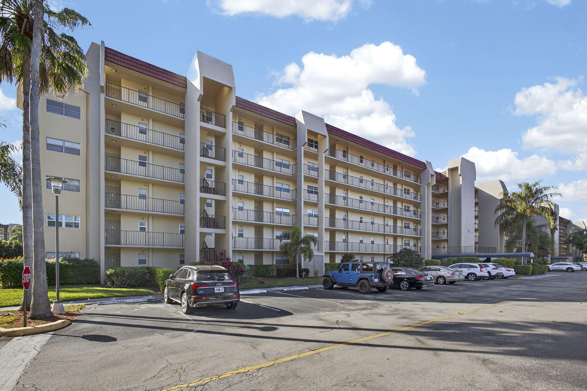 3590 Via Poinciana 202, Lake Worth, FL 33467, Lake Worth