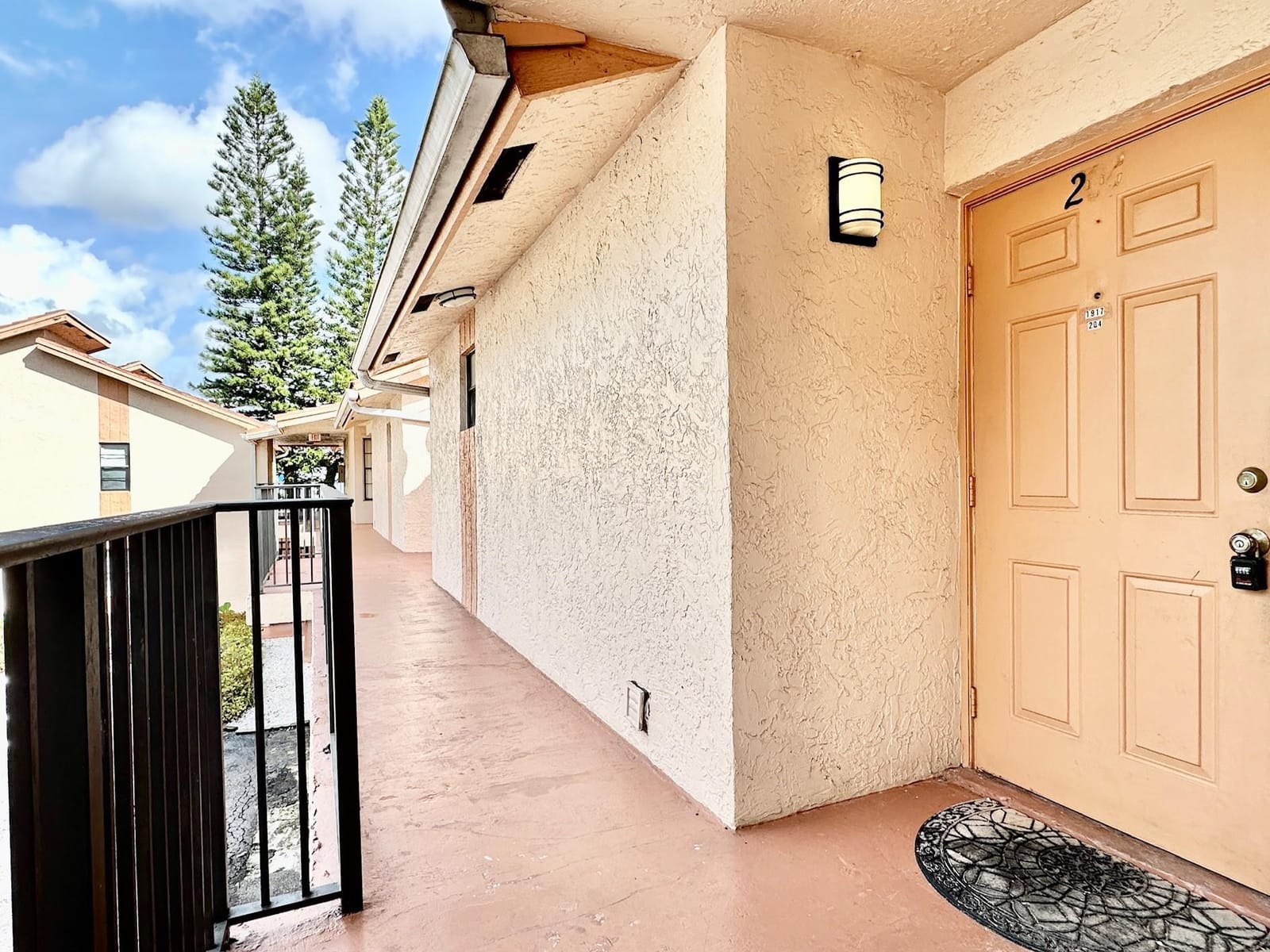 1917 NW 94th Avenue 204a, Coral Springs, FL 33071 photo 2