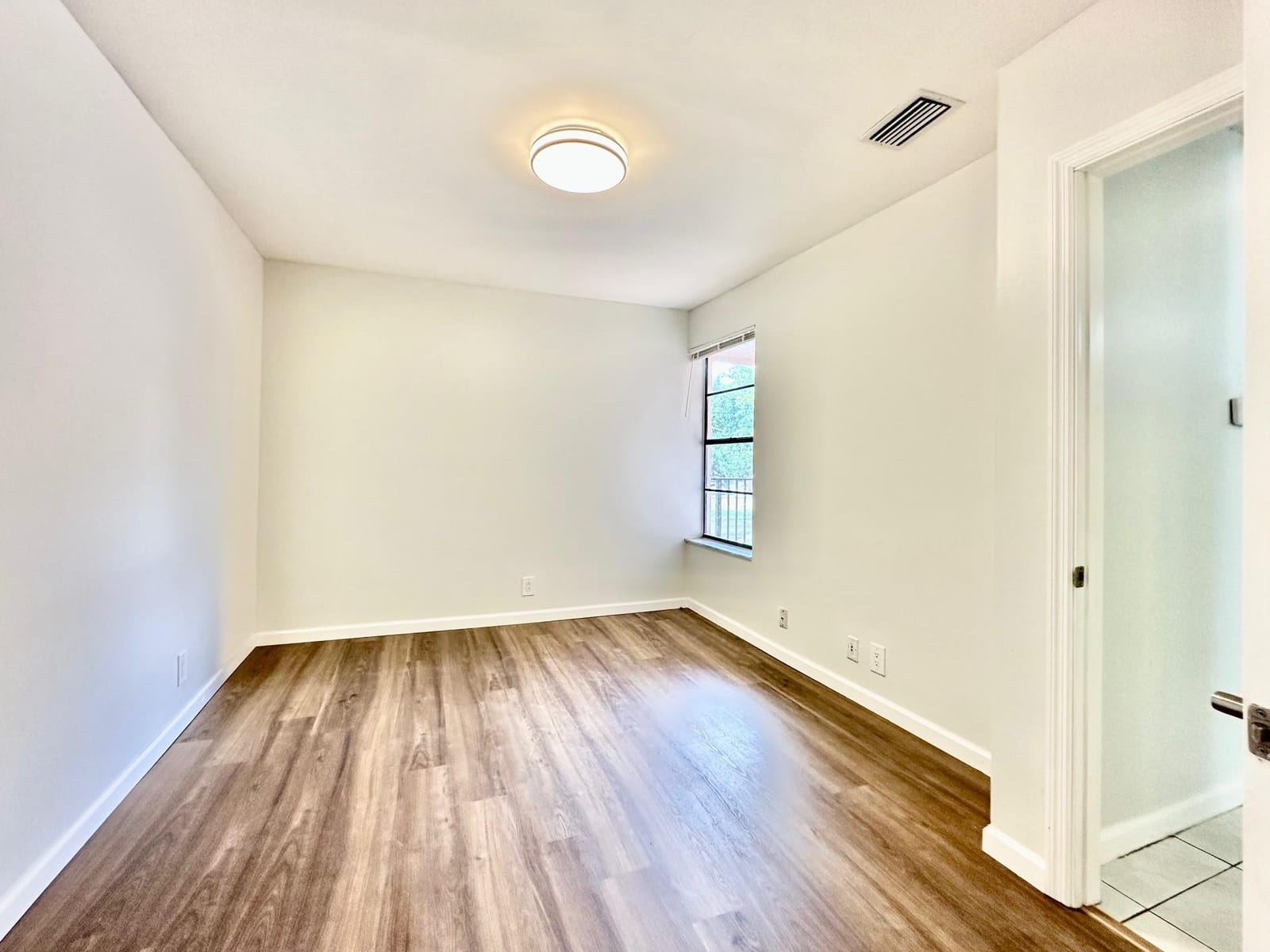 1917 NW 94th Avenue 204a, Coral Springs, FL 33071 photo 27