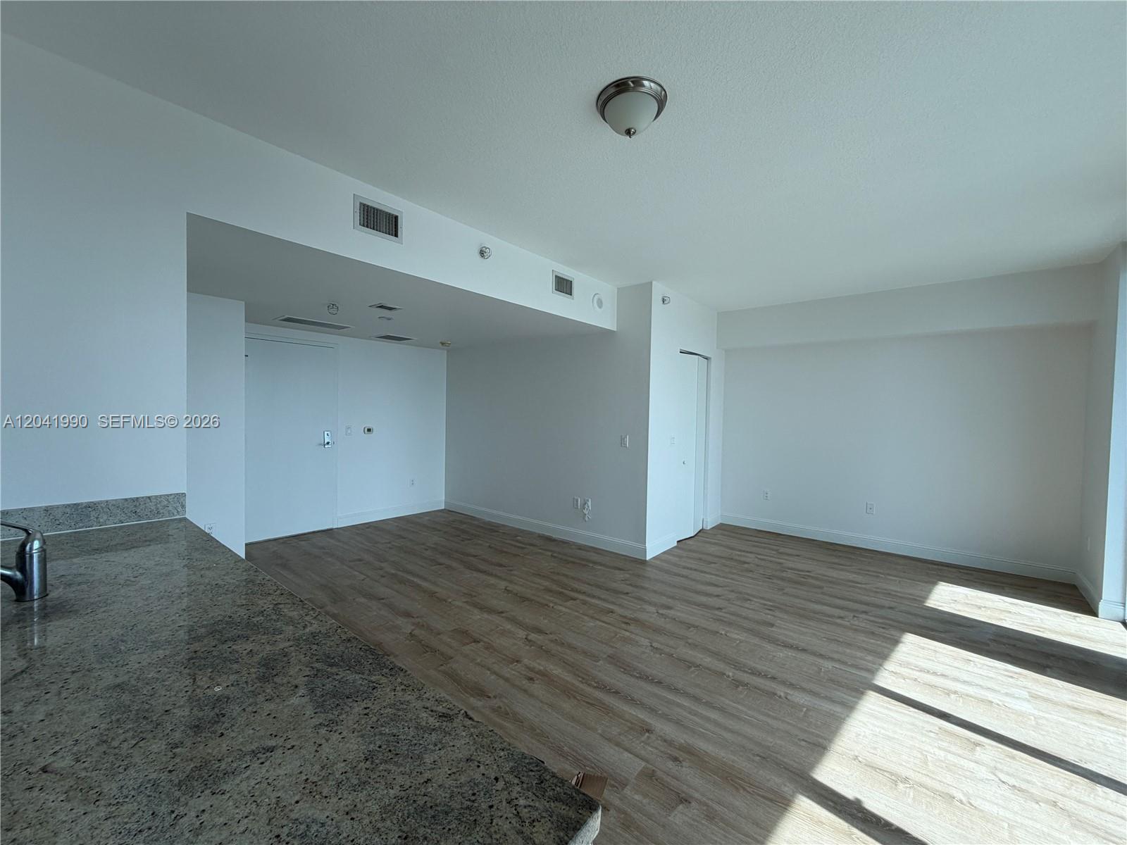 185 SW 7th Street 3200, Miami, FL 33130, Miami