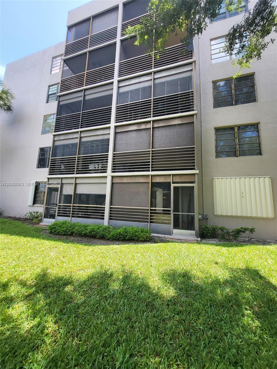 900 Colony Point Circle 107, Pembroke Pines, FL 33026, Pembroke Pines
