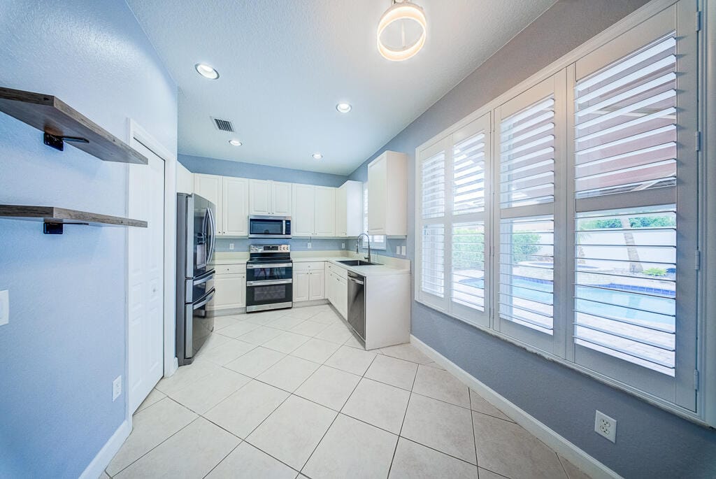 11436 Blue Violet Lane, Royal Palm Beach, FL 33411 photo 18