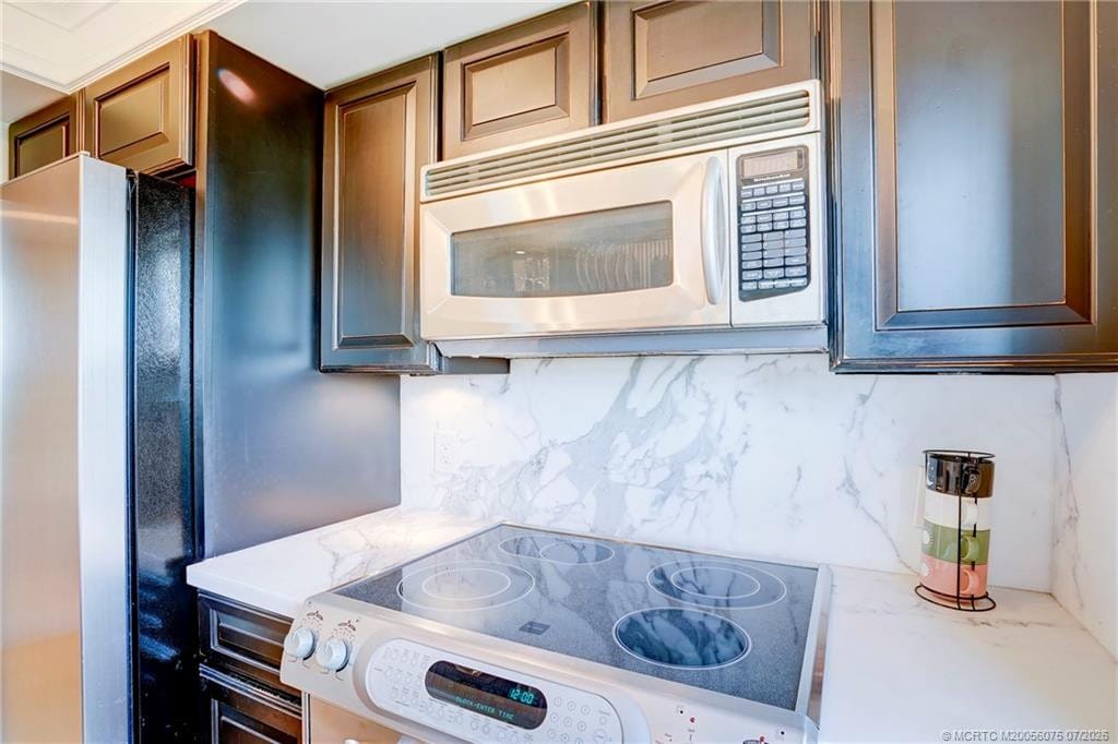 40 NE Plantation Road 101, Stuart, FL 34996 photo 13