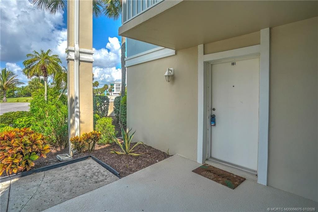 40 NE Plantation Road 101, Stuart, FL 34996 photo 9
