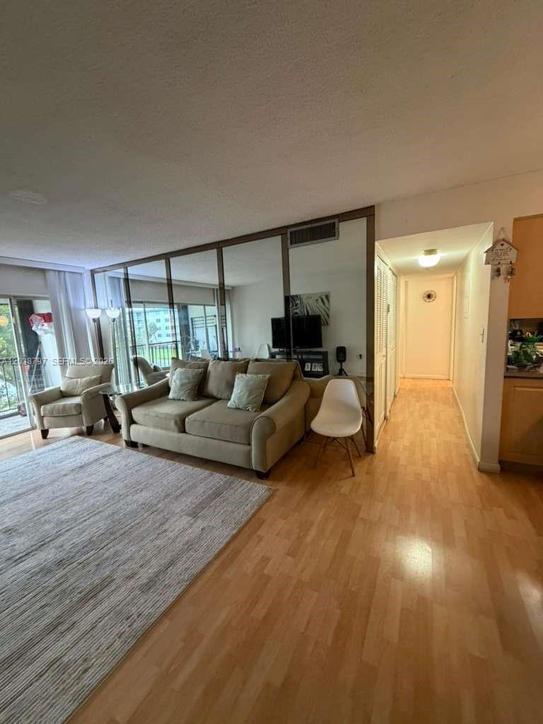 8775 Park Boulevard 318, Miami, FL 33172, Miami