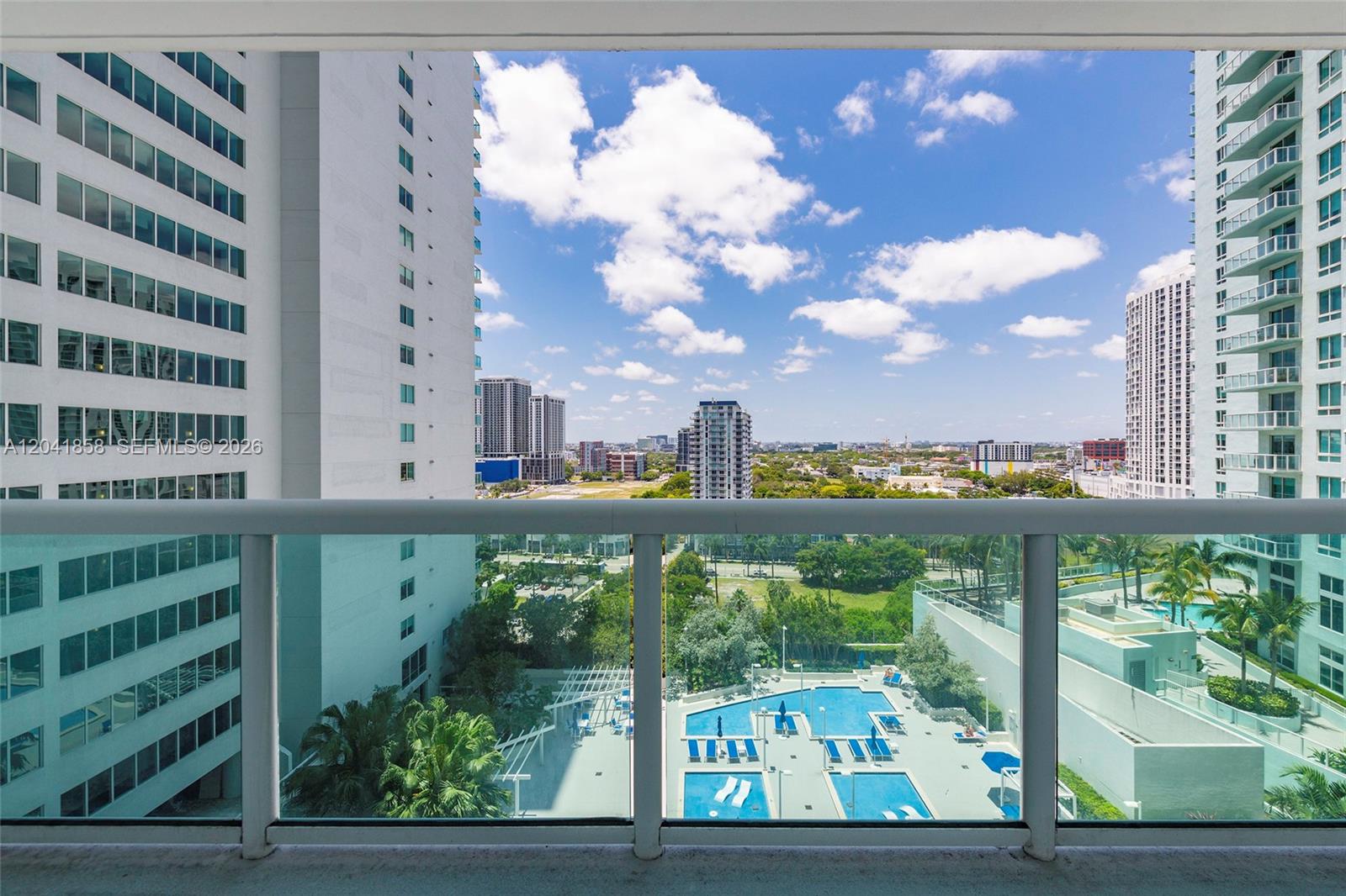 1800 N Bayshore Drive 1806, Miami, FL 33132, Miami