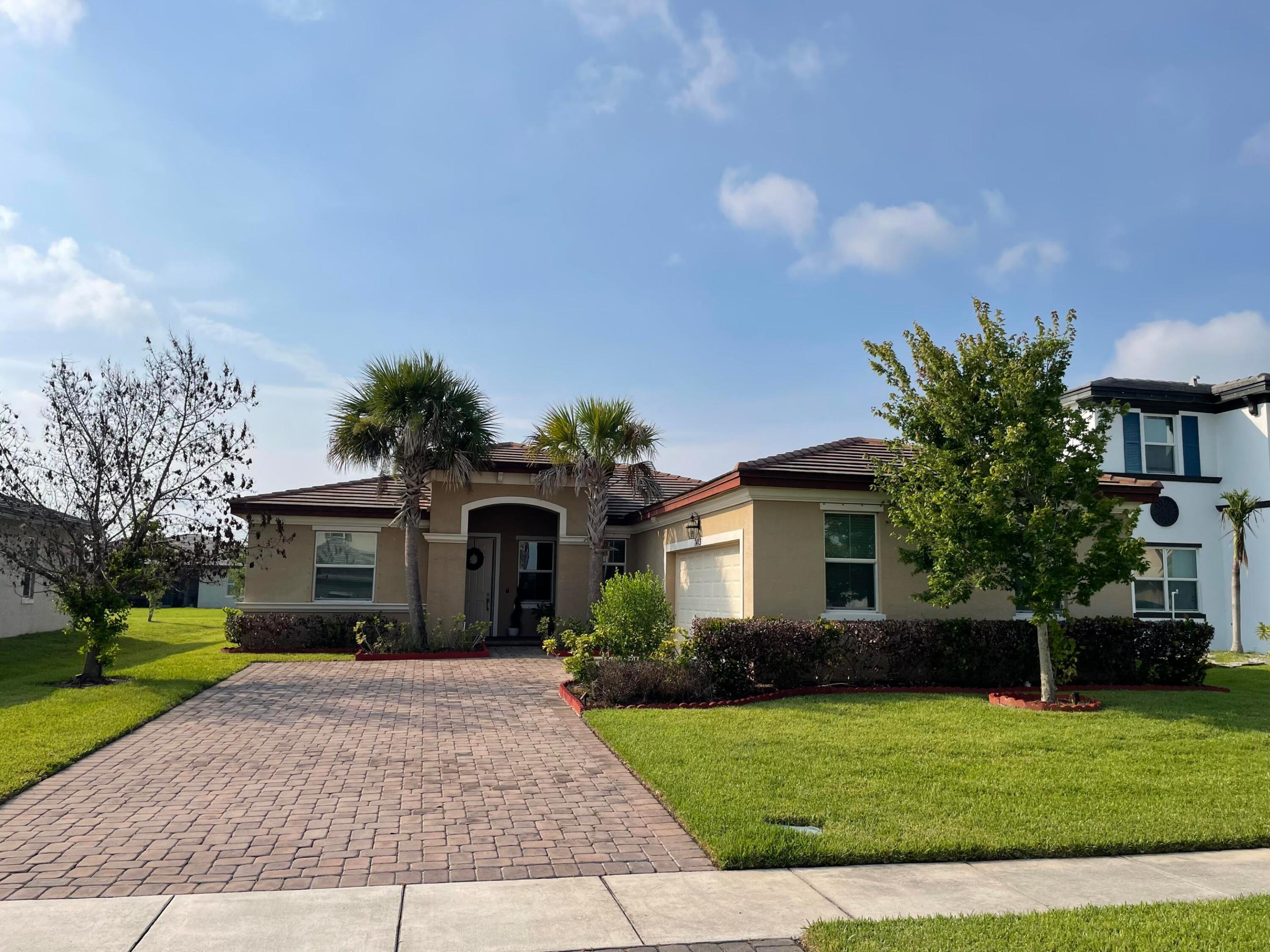 7413 NW Greenspring Street, Port St. Lucie, FL 34987, Port St Lucie