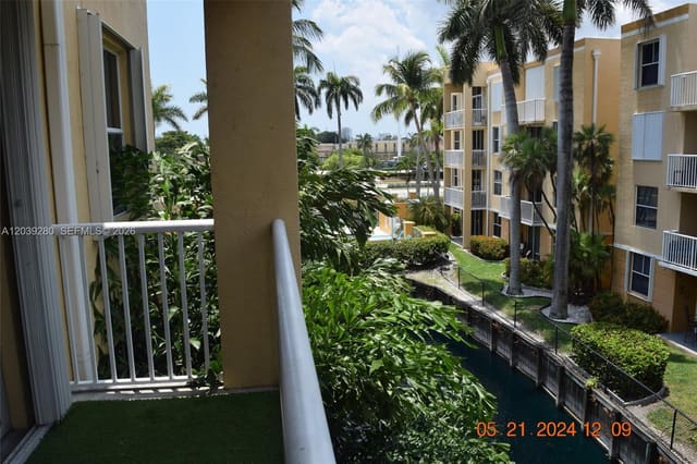 1350 SE 3rd Avenue 312, Dania Beach, FL 33004