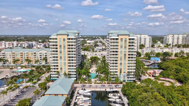 625 Casa Loma Boulevard 1103, Boynton Beach, FL 33435