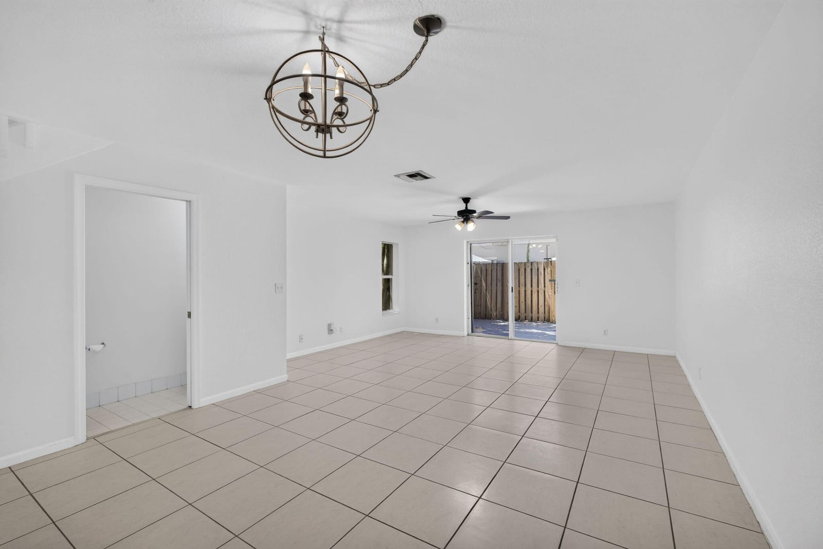946 Summit Lake Drive, West Palm Beach, FL 33406 photo 13