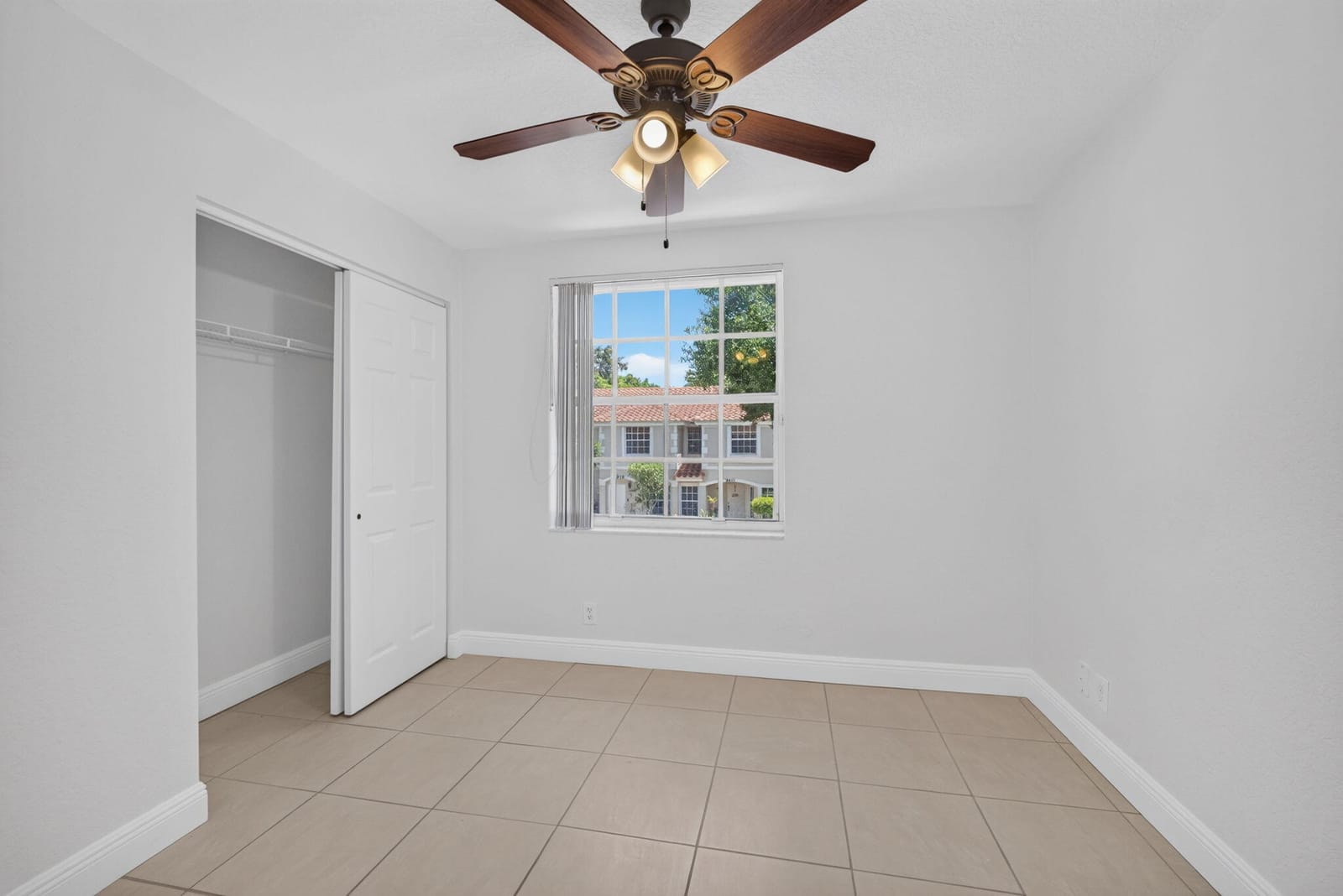 946 Summit Lake Drive, West Palm Beach, FL 33406 photo 23
