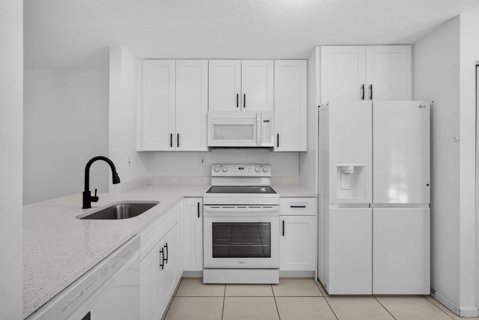 946 Summit Lake Drive — photo 7