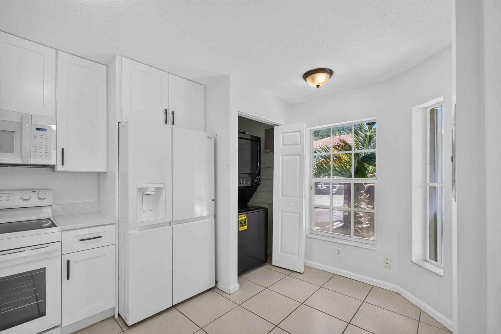 946 Summit Lake Drive — photo 8