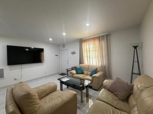 210 NE 5th Avenue — photo 6