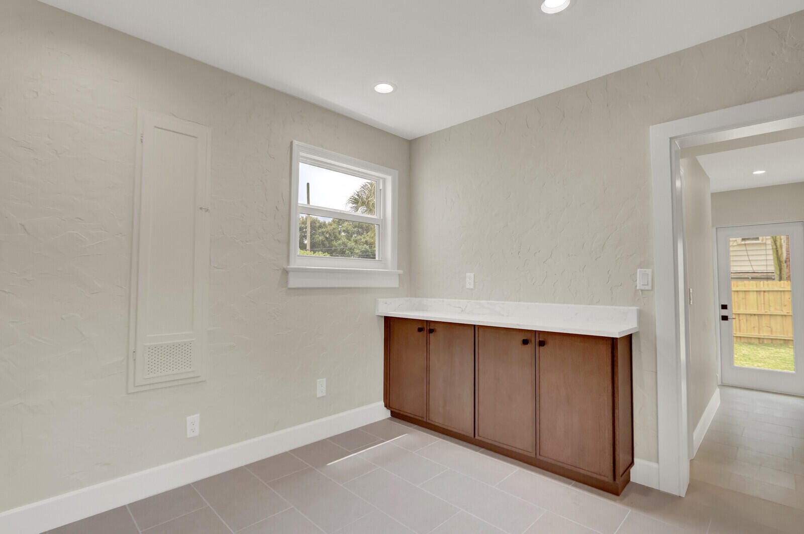 842 Selkirk Street, West Palm Beach, FL 33405 photo 24